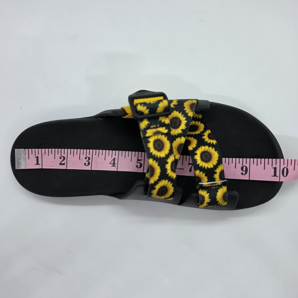 Chaco Slide Sandals Women's 9 Black Yellow Sunflower Floral Buckle Straps - Picture 4 of 11